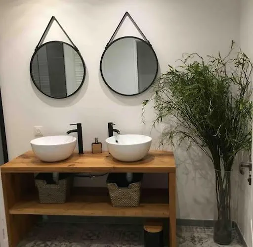 아파트 Chaleureux Aux Portes De Bordeaux
