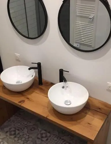 Chaleureux Aux Portes De Bordeaux 아파트 *
